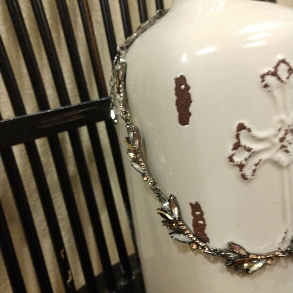 Necklace - Picture 2 of 4